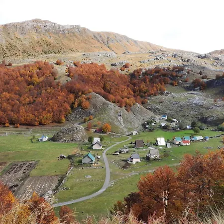 Bungalows Katun Mokra *